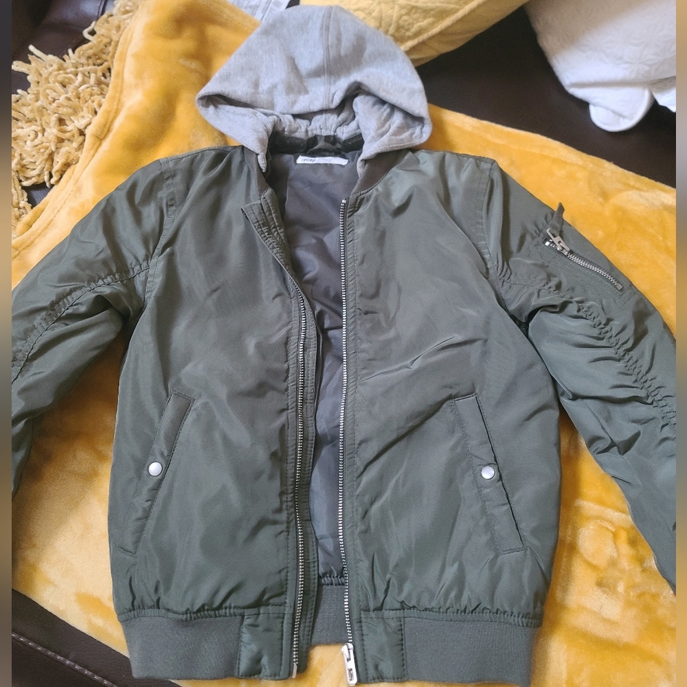 Bomber jacket